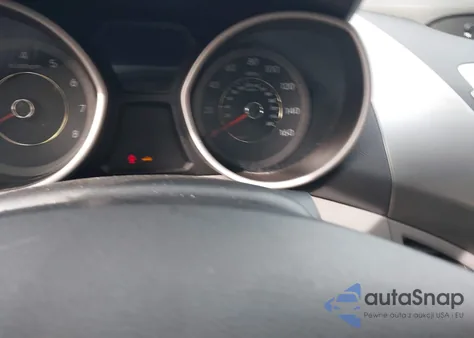 2012 Hyundai Elantra Limited (Ulsan Plant) z USA, uszkodzony, nr VIN KMHDH4AE3CU332891